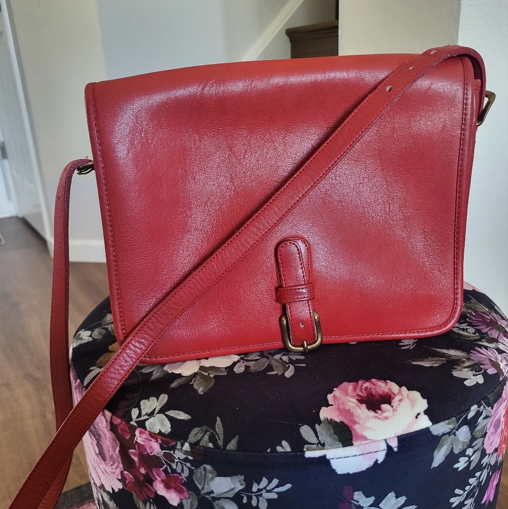 Vintage Coach Shoulder Bag